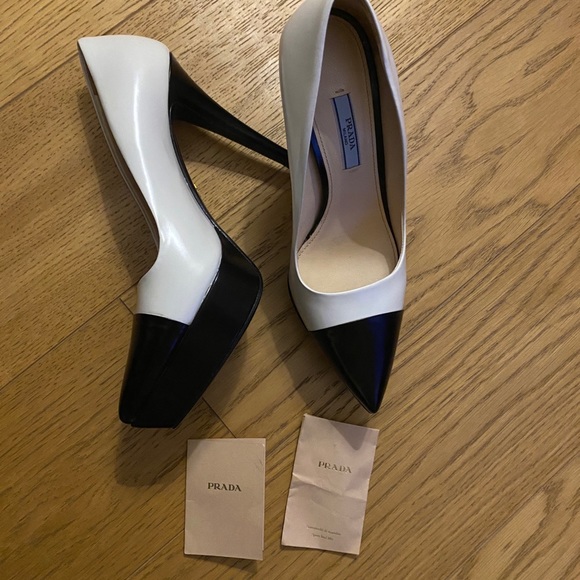 Prada Bi-Color Cap-Toe Platform Pump White/Black - Picture 1 of 8